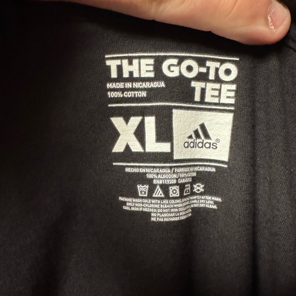 Chicago Bulls Long Sleeve T-Shirt - Picture 3 of 3